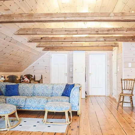 Front In With Sauna Vakantiehuis